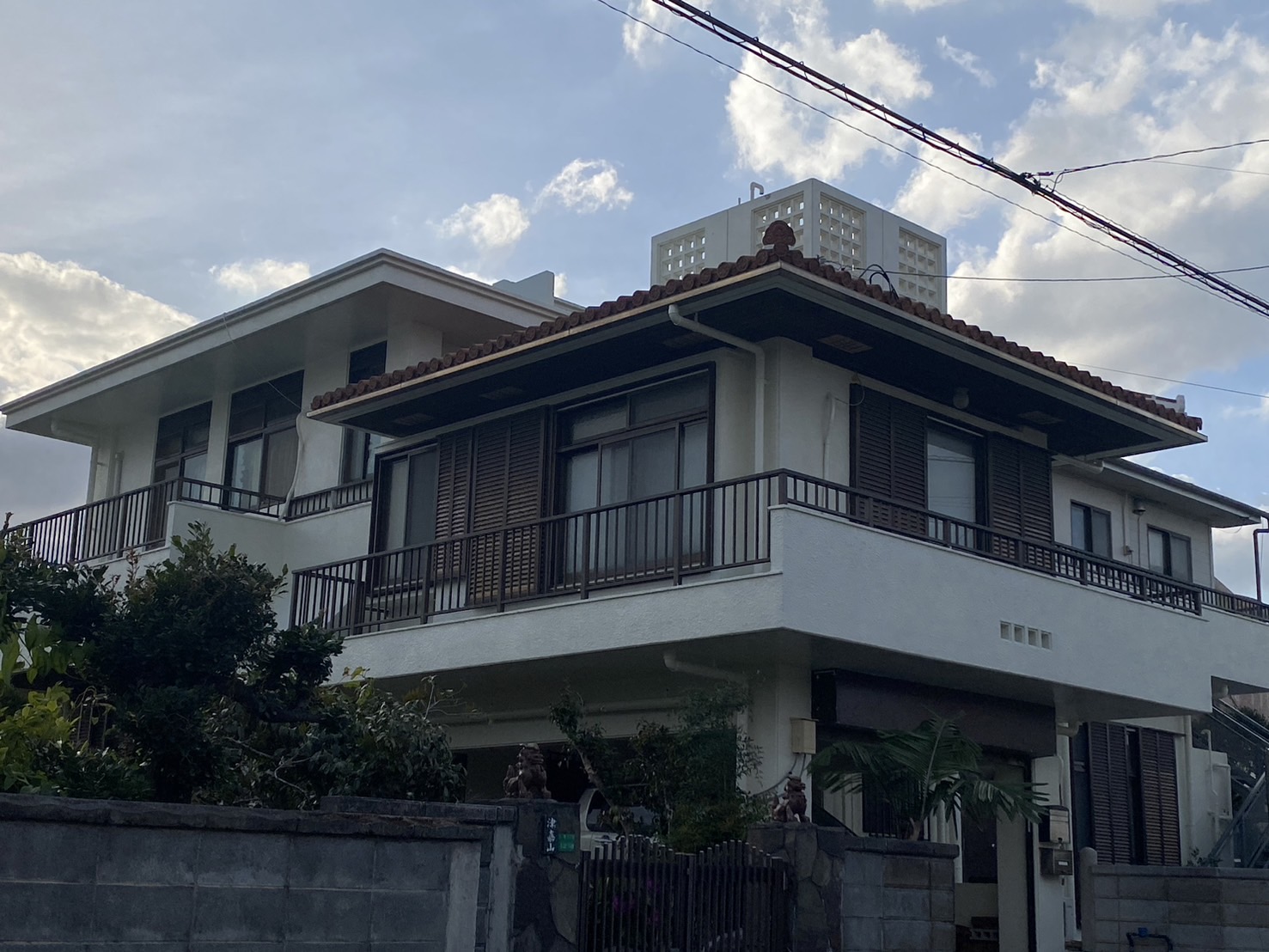 名護市U様邸（外壁塗装・屋根塗装・シーリング打ち替え）